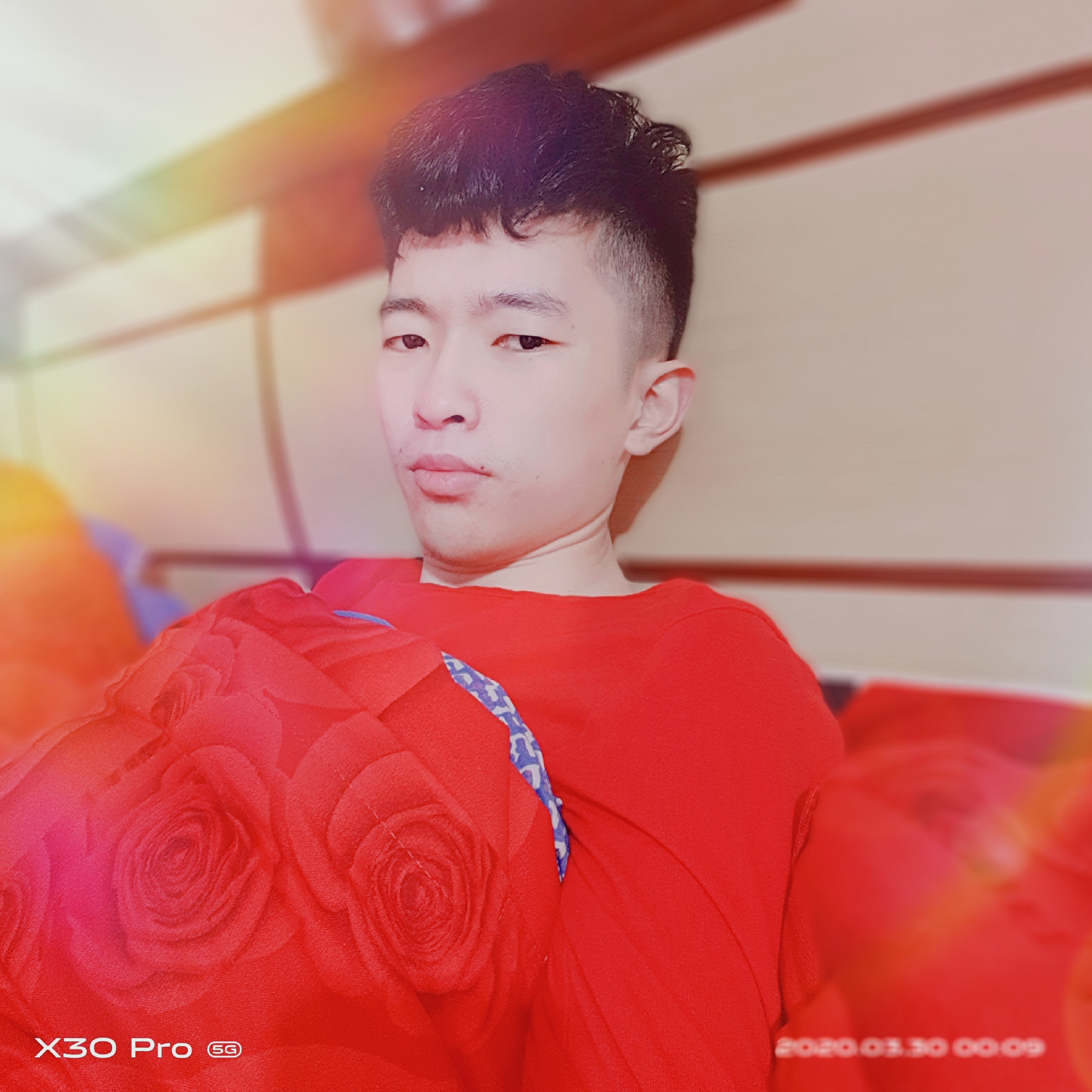 Boyꦿ的照片