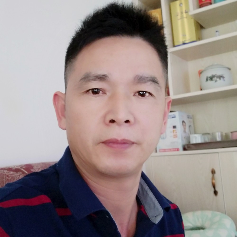 台灯的光的照片