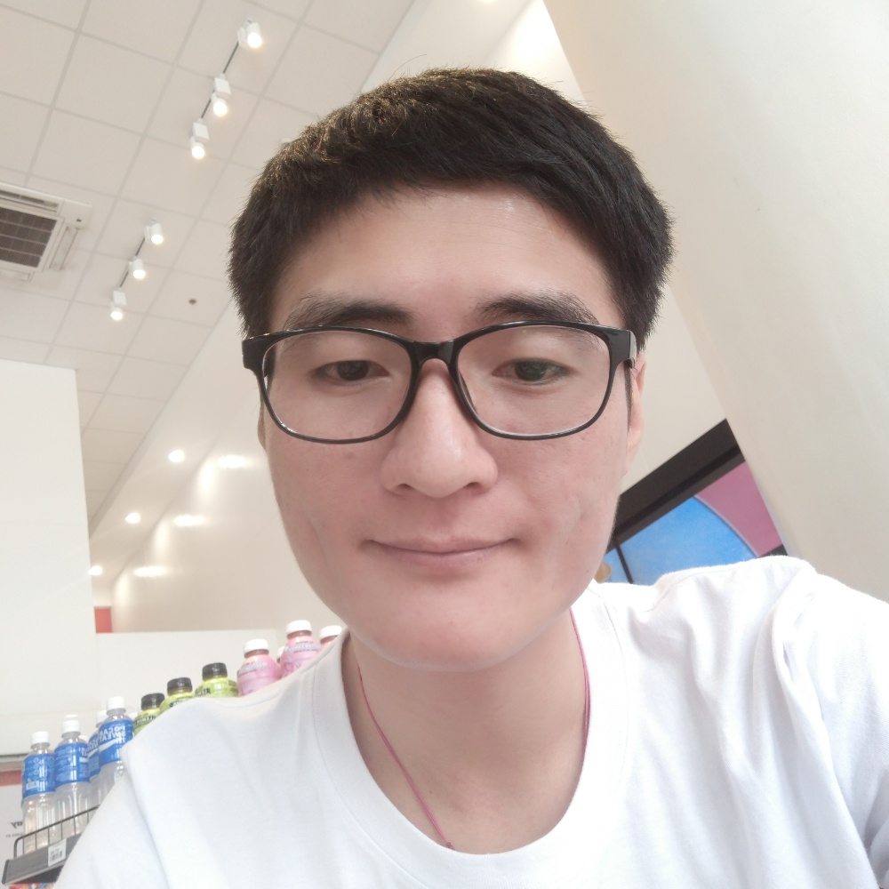 万顷光丶的照片