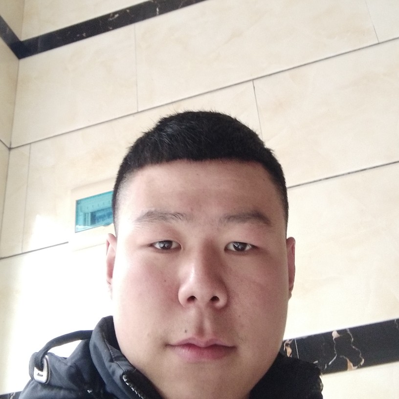 向衍权的照片