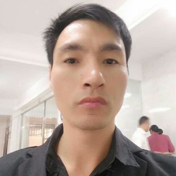 山岚凝眸唠叨的照片