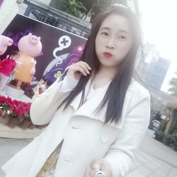 一杯白开水水的照片