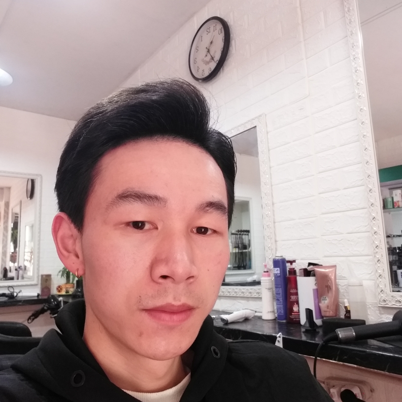 小蚂蚁苦恋勤奋的照片