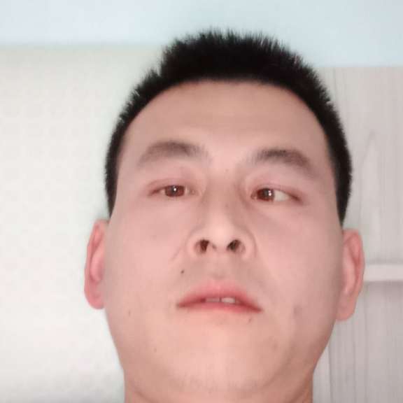 从容蹁跹百褶裙的照片