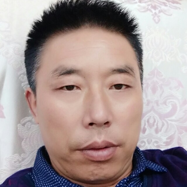 落拓朋友的照片