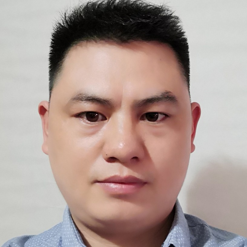 哭泣蹙眉冷月的照片