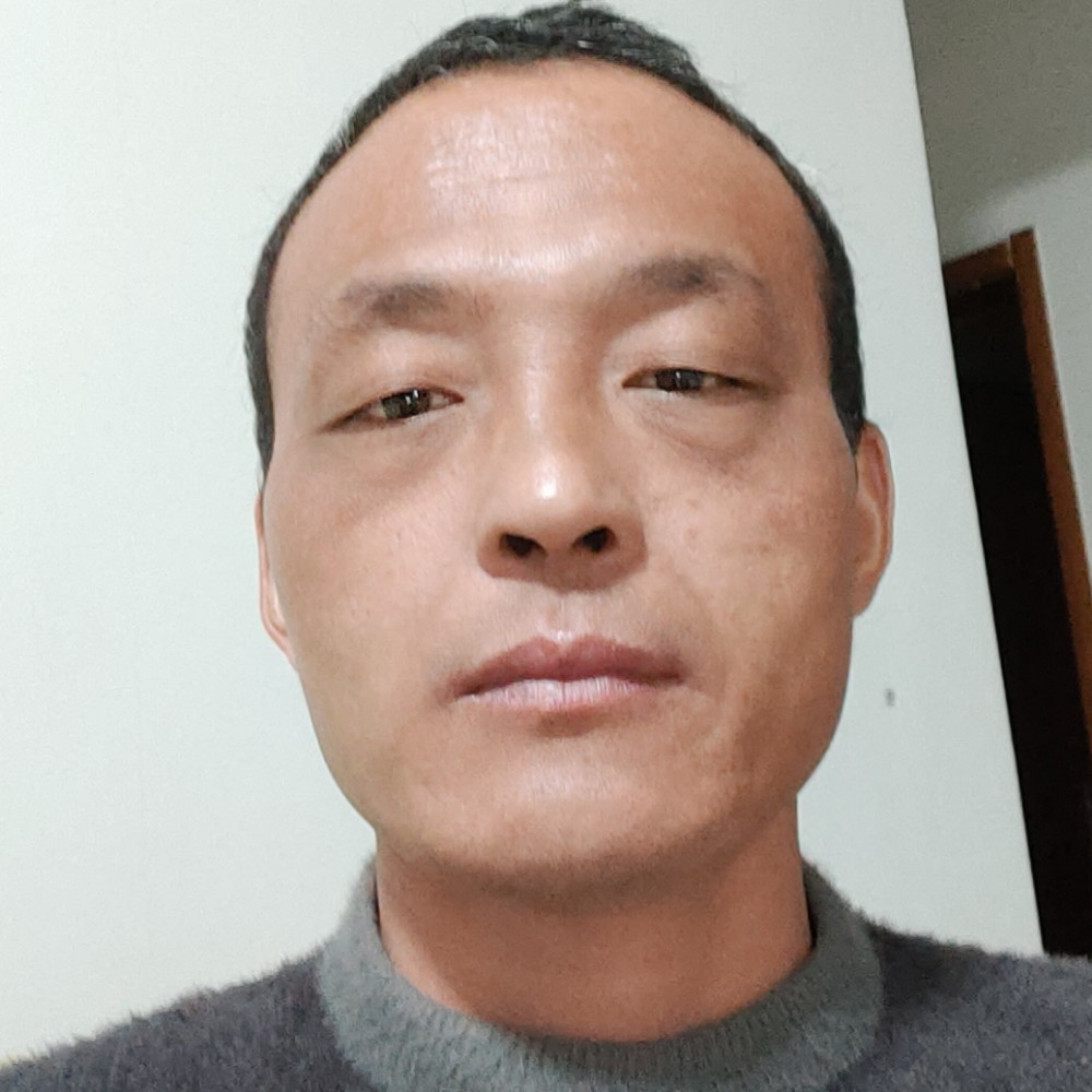 旧时光蹙眉绝影的照片