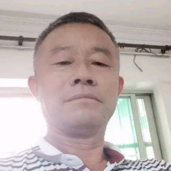 王祥颇的照片