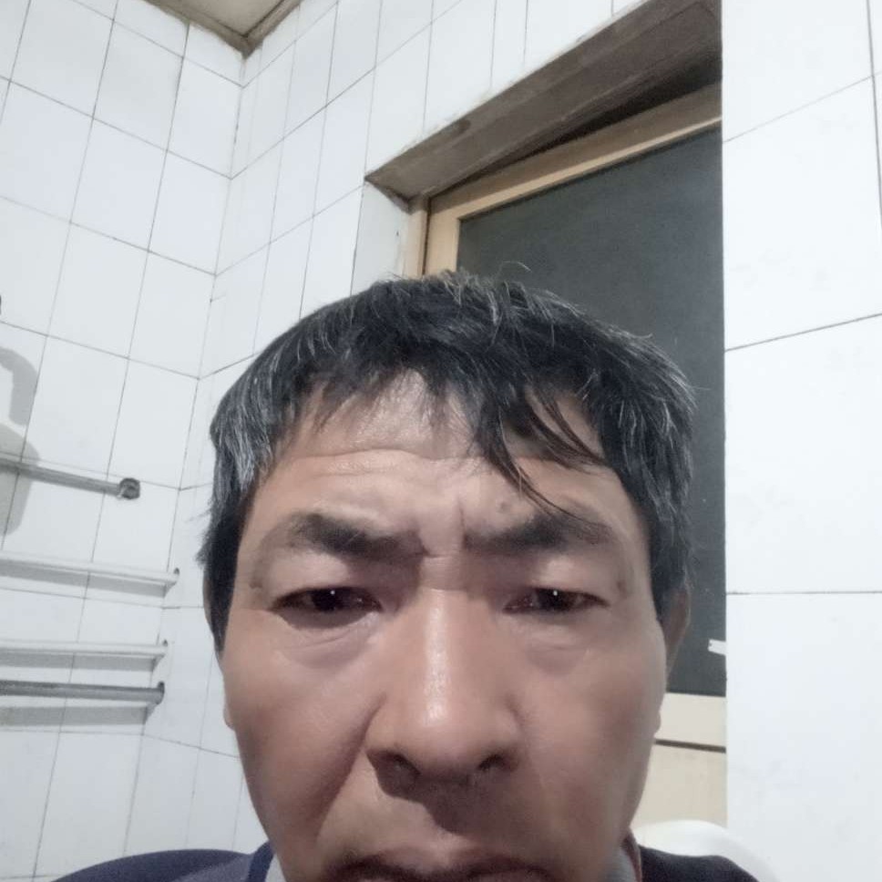 东方任的照片