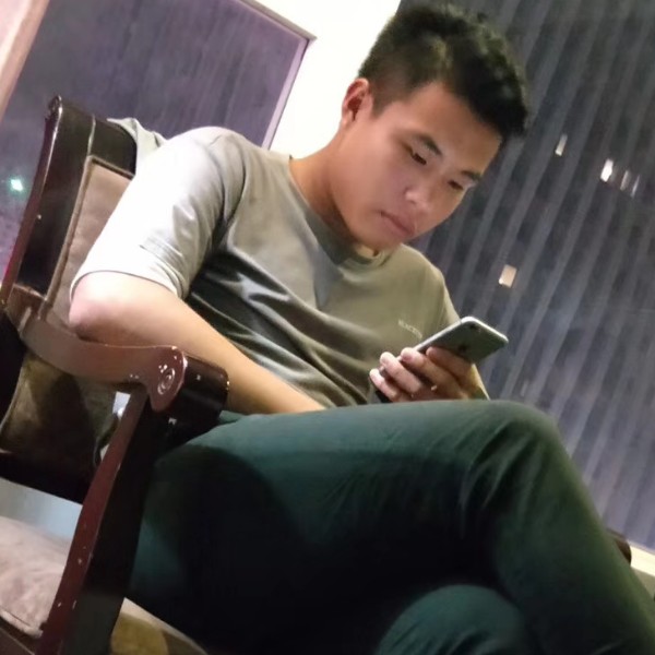 你杰的照片