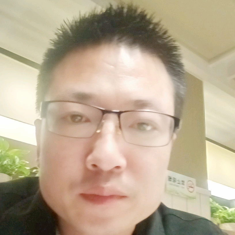 勤恳电脑的照片