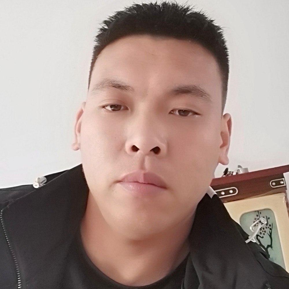 隐形相许绿草的照片