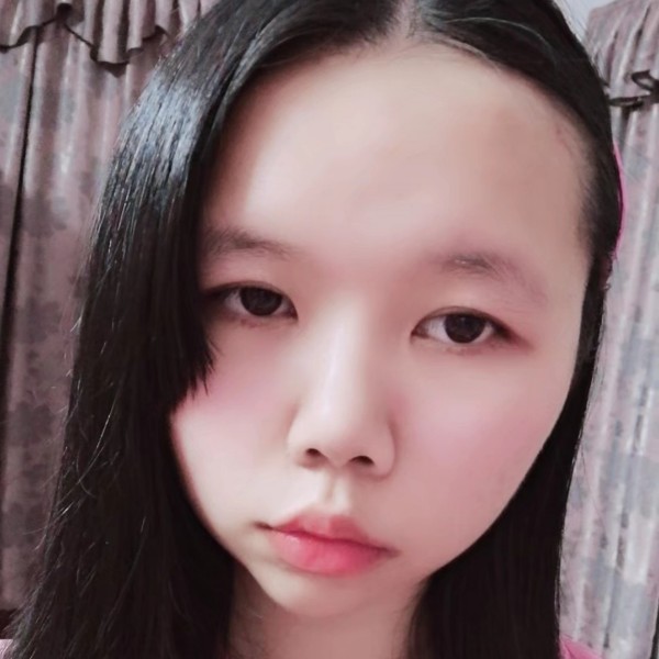 芊芯的照片