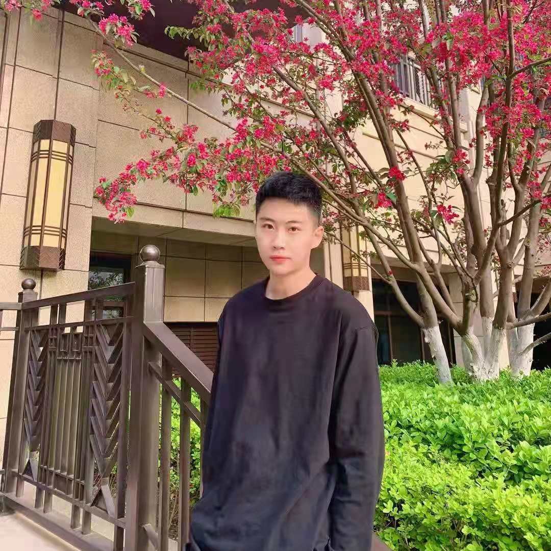 多情深拥铃铛的照片