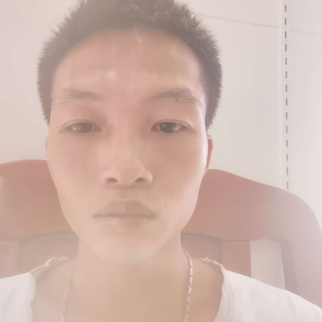 零碎还青衫的照片