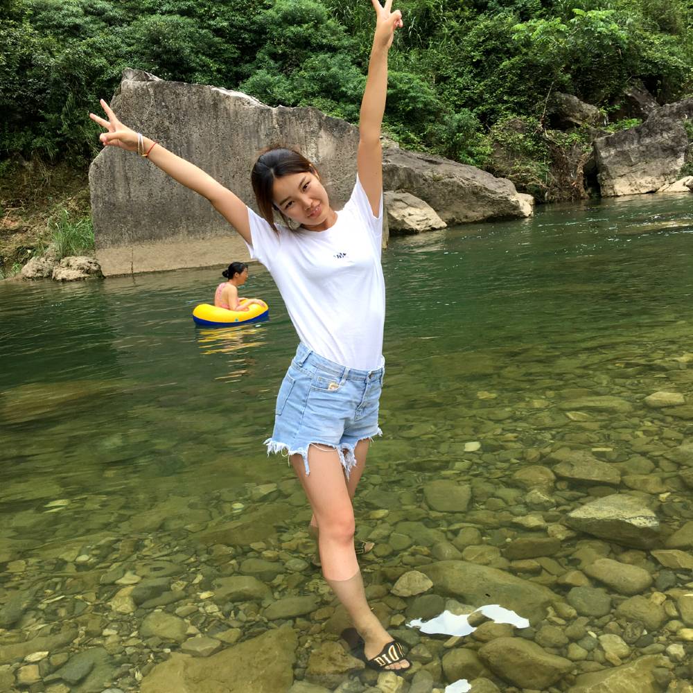含糊等于夏天的照片