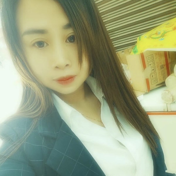 朋友默默的照片