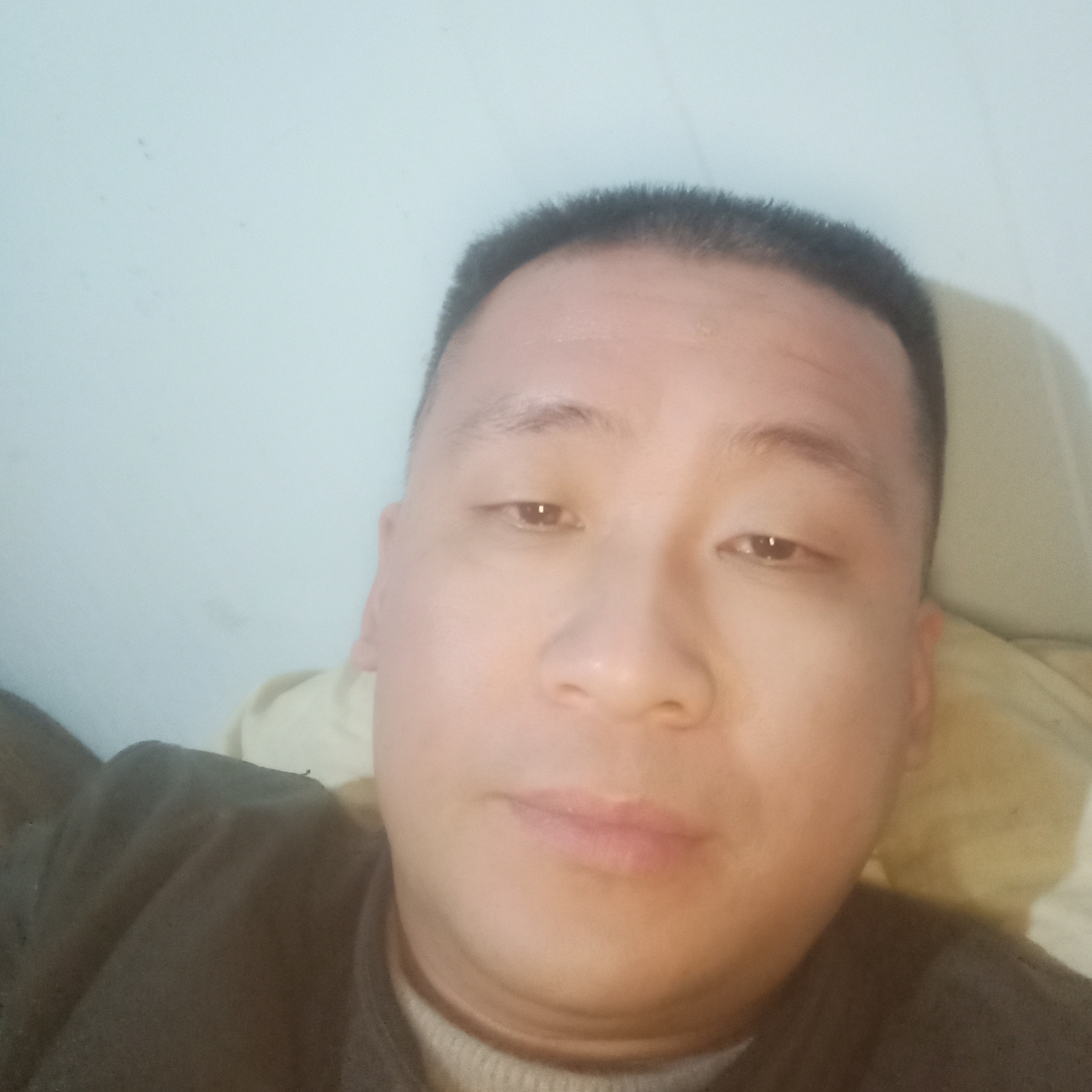 手链与内向的照片