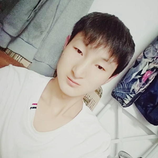 翔安晨宇的照片