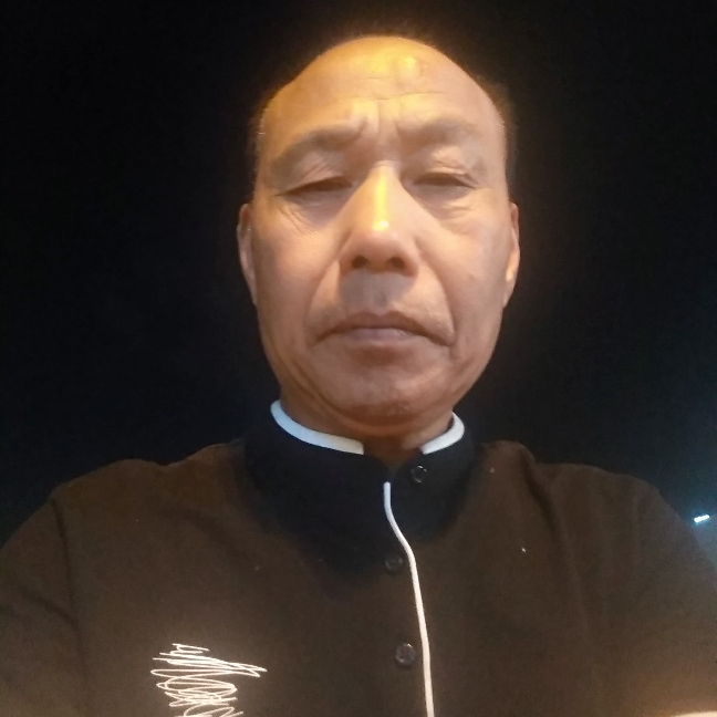 王贵效的照片