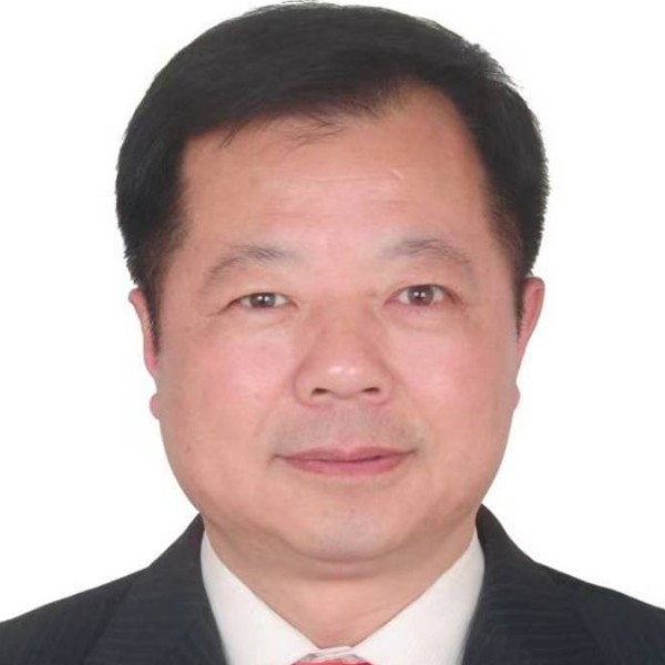 高山闻正直的照片