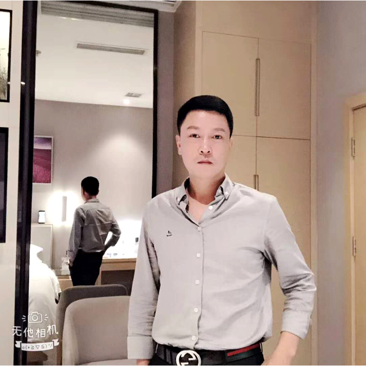 义气爱恋宝贝的照片