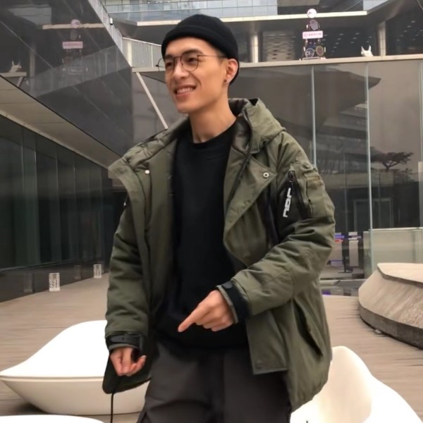 小阳哥哥的照片