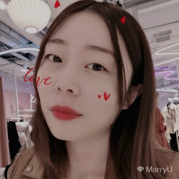 草莓改变深情的照片