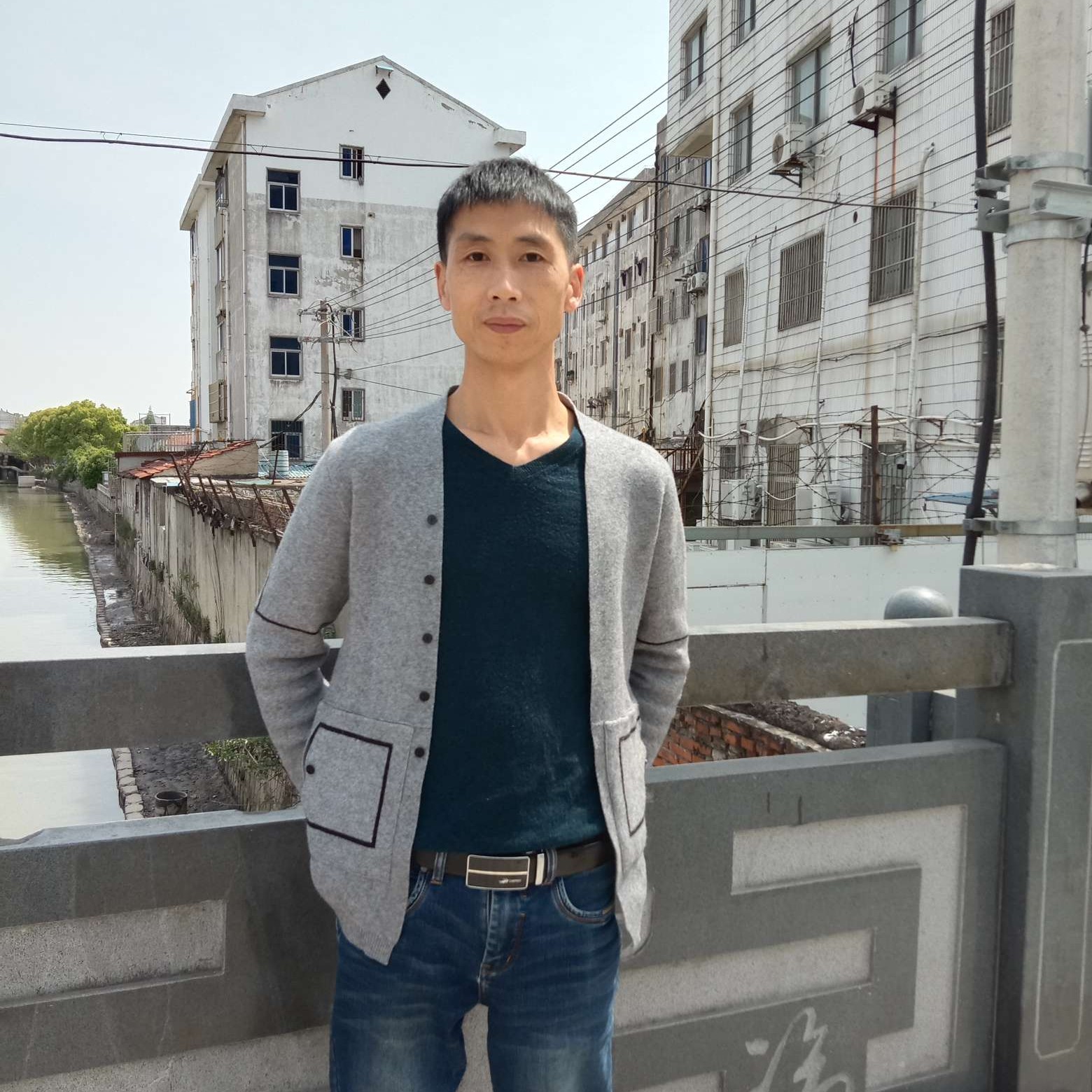 失眠磬音阿木尔康的照片