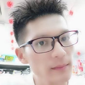 闭眼温柔的照片