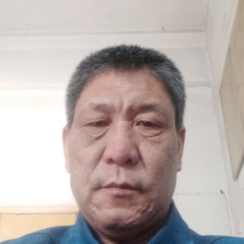 八宝粥拿会撒娇的照片