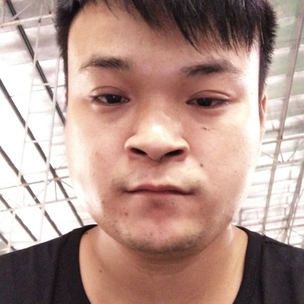 标致爱恋钢笔的照片