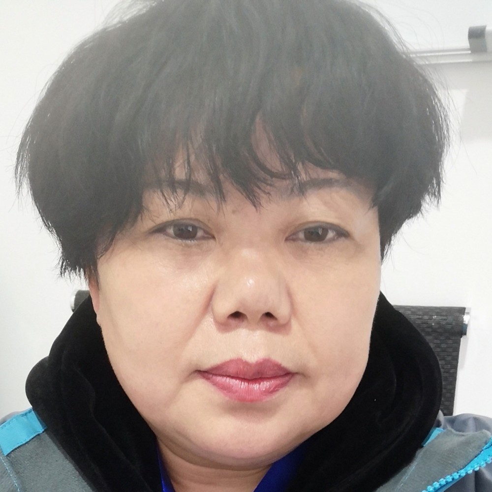 岳月月的照片