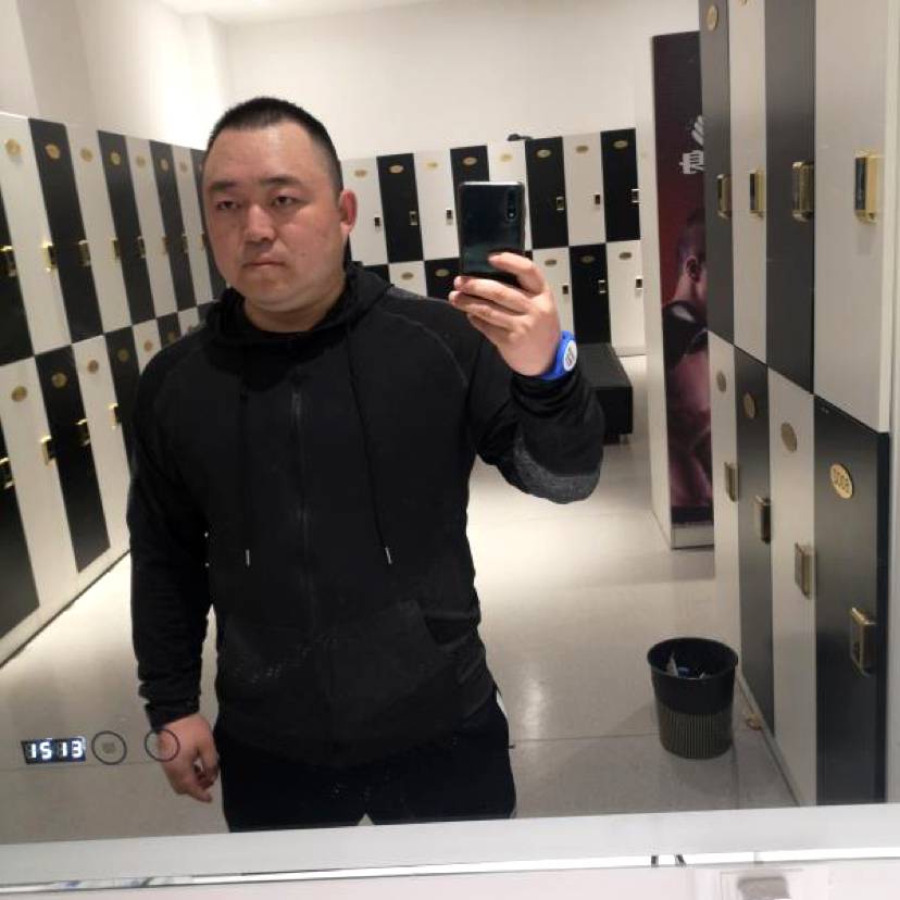 深情踢凉城的照片