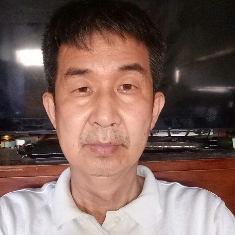小熊猫壮壮的照片