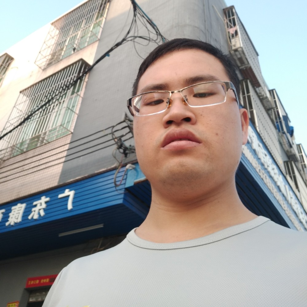 便当留胡子的照片