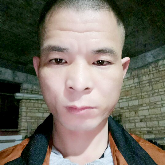 属龙宝贝爱人的照片