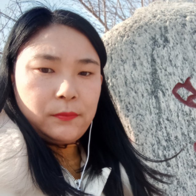 受伤了的女人的照片