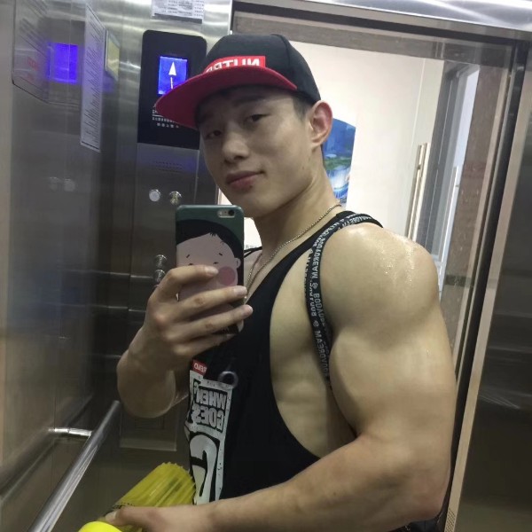 情有毒盅的的照片