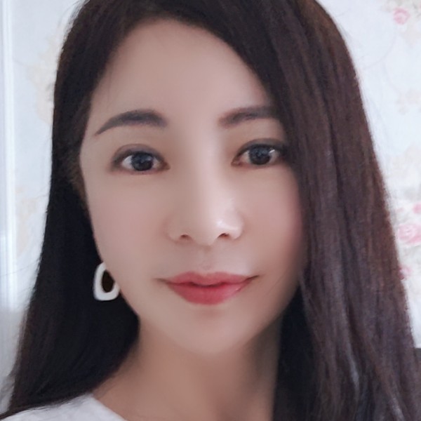 欧阳伊露的照片