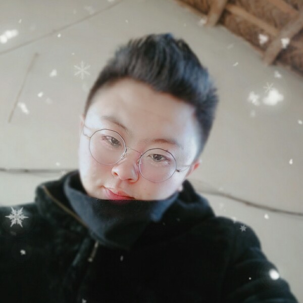 爱撒娇的小阿强的照片