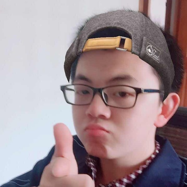 高大的情殇的照片