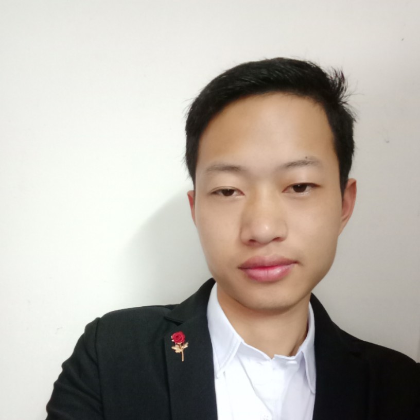 漫步紫空下的照片