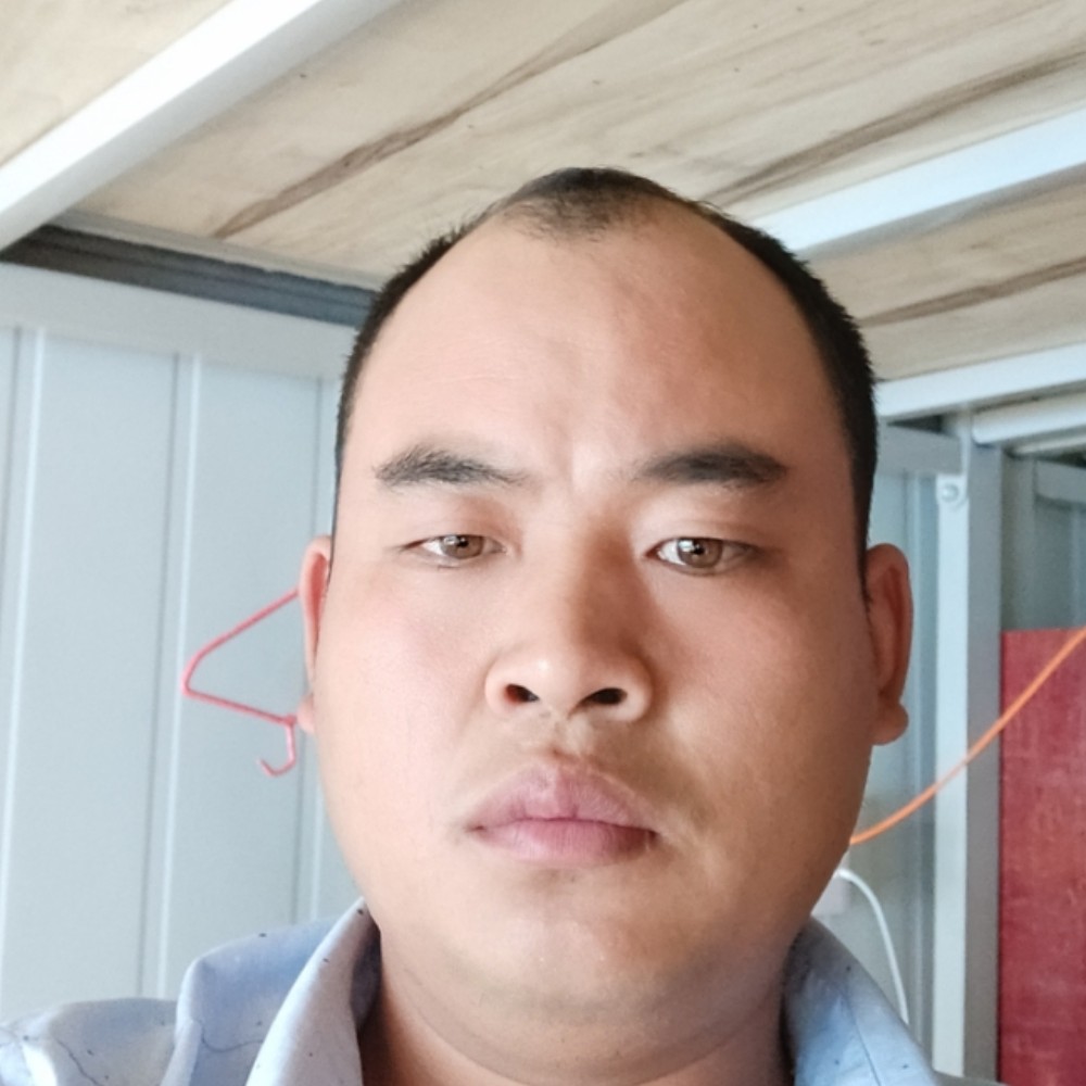 印桂兵的照片