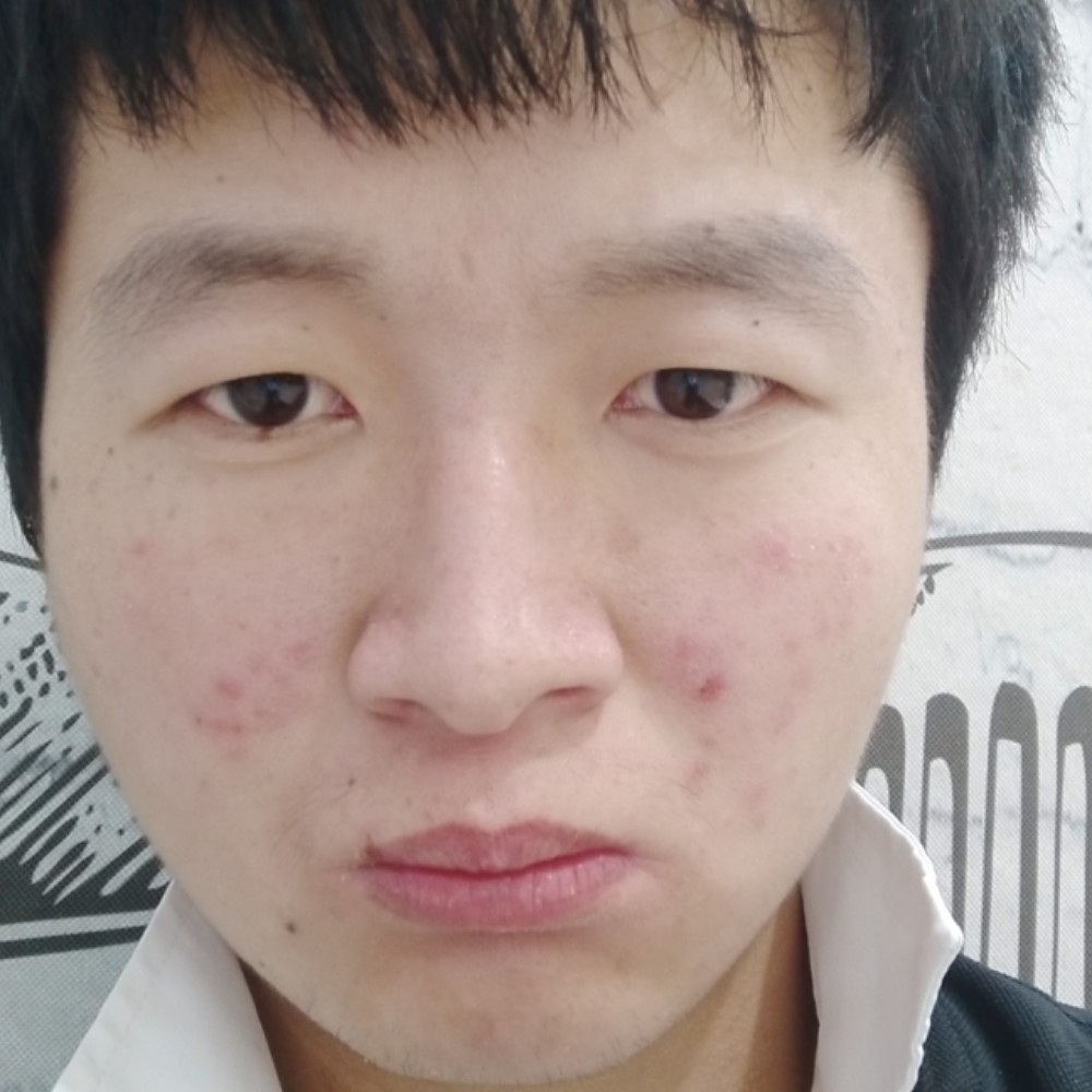 酷爱名世造型的照片