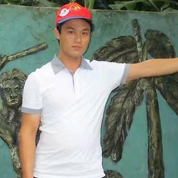 畅快挽手红尘的照片