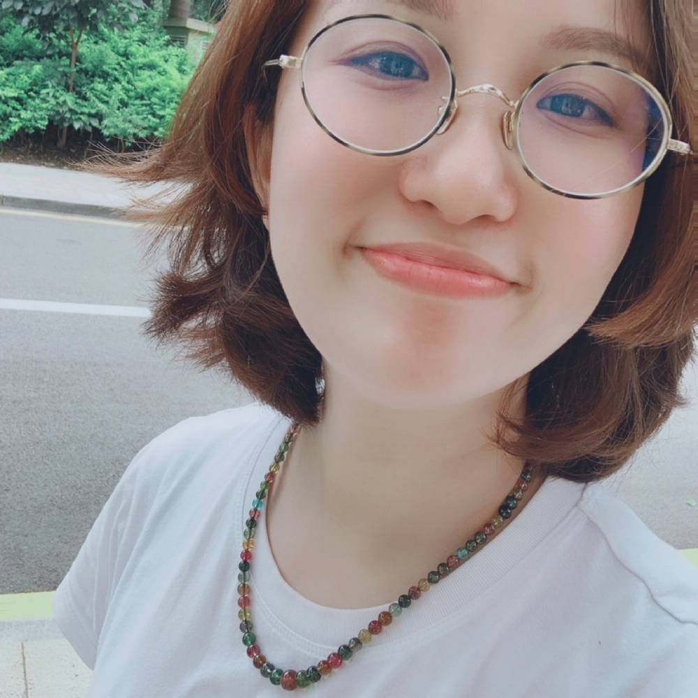 青轻的照片