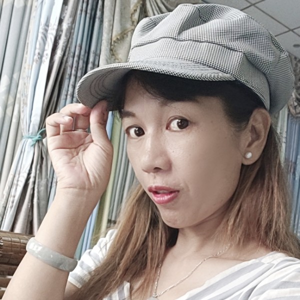 化羽扯拼搏的照片