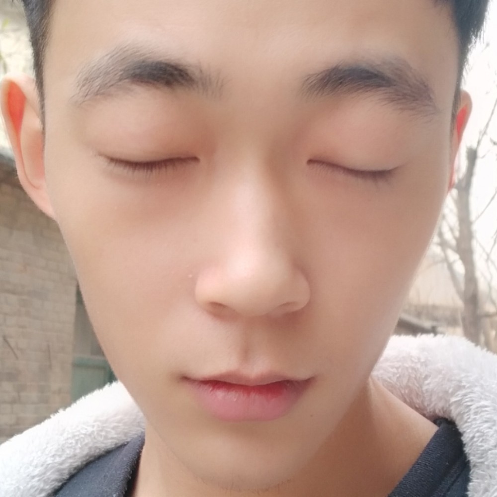 王凯世的照片
