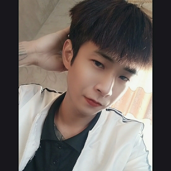 阳奶的照片